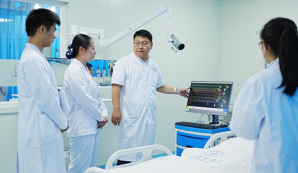 宁夏日报：宁夏首位！年仅36岁的他当选2025年美国护理科学院院士！