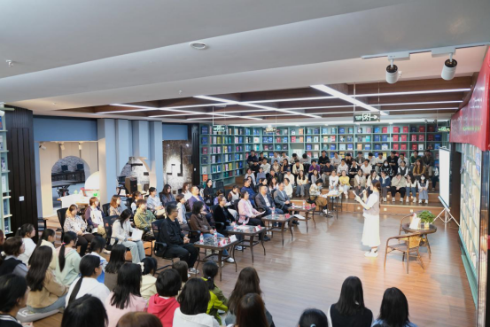 学校举办4·23世界读书日“读书育德沁人心灵，明法育人贯学思政”主题读书沙龙活动